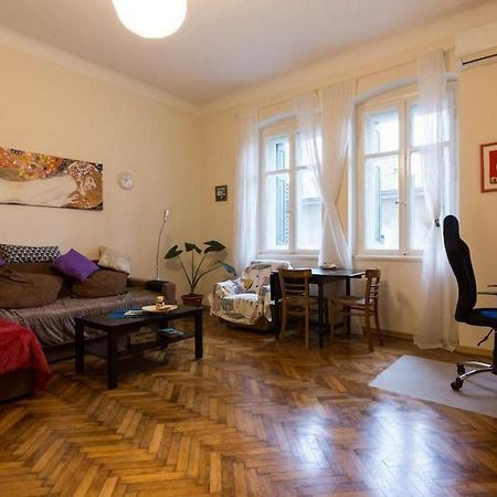 Central, Fully Equipped 2 Bedroom Flat Rijeka Exterior photo